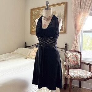 Y2K city triangles black halter dress size medium